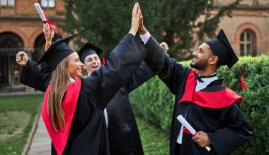 Undergraduate Scholarships in Australia 2026